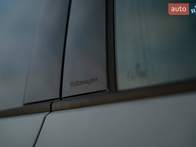 Серый Фольксваген ID.4 Crozz, объемом двигателя 0 л и пробегом 14 тыс. км за 27900 $, фото 15 на Automoto.ua