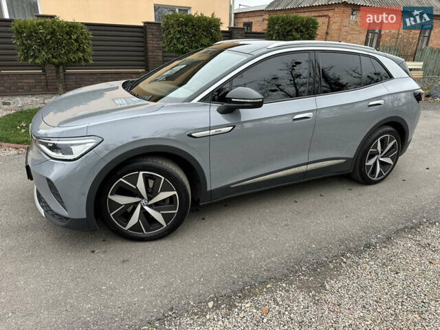 Серый Фольксваген ID.4 Crozz, объемом двигателя 0 л и пробегом 72 тыс. км за 23500 $, фото 3 на Automoto.ua