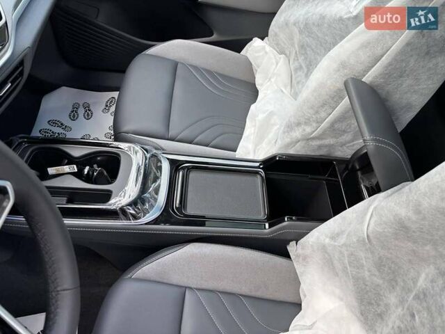 Серый Фольксваген ID.4 Crozz, объемом двигателя 0 л и пробегом 1 тыс. км за 27700 $, фото 9 на Automoto.ua