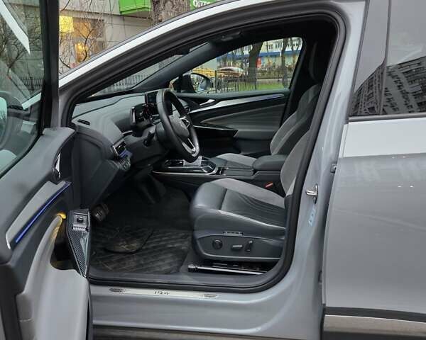 Серый Фольксваген ID.4 Crozz, объемом двигателя 0 л и пробегом 20 тыс. км за 26000 $, фото 4 на Automoto.ua