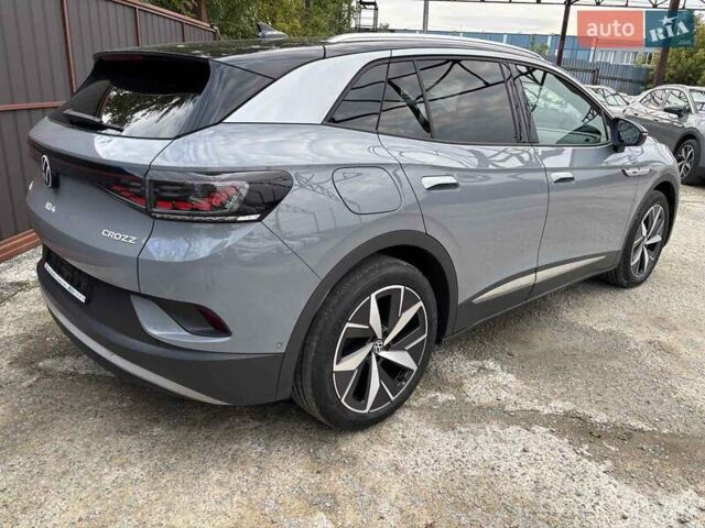 Серый Фольксваген ID.4 Crozz, объемом двигателя 0 л и пробегом 1 тыс. км за 27700 $, фото 4 на Automoto.ua