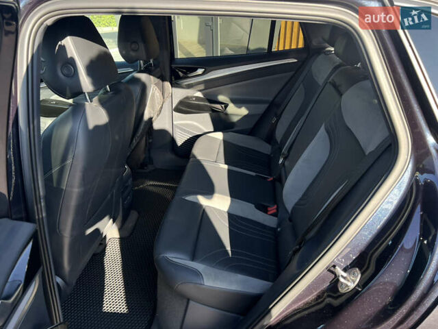 Синий Фольксваген ID.4 Crozz, объемом двигателя 0 л и пробегом 35 тыс. км за 25999 $, фото 21 на Automoto.ua