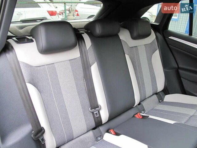 Синій Фольксваген ID.4 Crozz, об'ємом двигуна 0 л та пробігом 37 тис. км за 25000 $, фото 62 на Automoto.ua