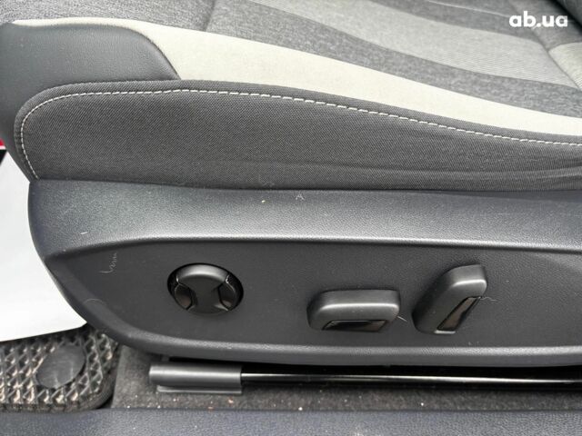 Синій Фольксваген ID.4 Crozz, об'ємом двигуна 0 л та пробігом 40 тис. км за 22190 $, фото 20 на Automoto.ua