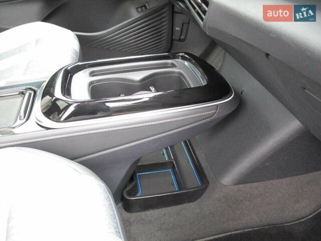 Синій Фольксваген ID.4 Crozz, об'ємом двигуна 0 л та пробігом 37 тис. км за 25000 $, фото 71 на Automoto.ua