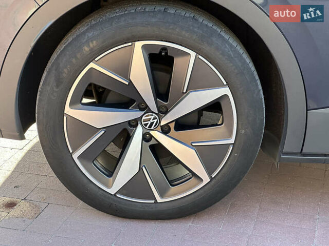 Синий Фольксваген ID.4 Crozz, объемом двигателя 0 л и пробегом 35 тыс. км за 25999 $, фото 11 на Automoto.ua