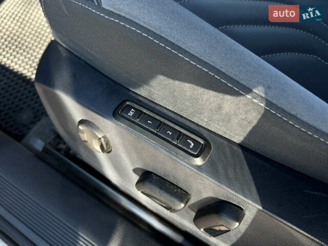 Синий Фольксваген ID.4 Crozz, объемом двигателя 0 л и пробегом 35 тыс. км за 25999 $, фото 18 на Automoto.ua