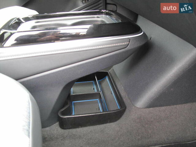 Синій Фольксваген ID.4 Crozz, об'ємом двигуна 0 л та пробігом 37 тис. км за 25000 $, фото 70 на Automoto.ua