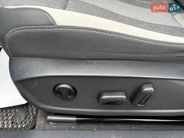 Синій Фольксваген ID.4 Crozz, об'ємом двигуна 0 л та пробігом 40 тис. км за 22190 $, фото 20 на Automoto.ua