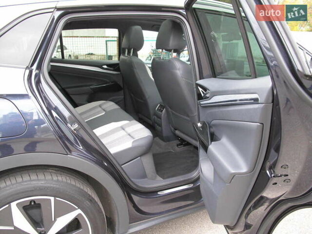 Синій Фольксваген ID.4 Crozz, об'ємом двигуна 0 л та пробігом 37 тис. км за 25000 $, фото 59 на Automoto.ua