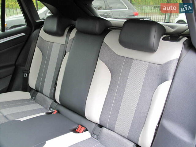 Синій Фольксваген ID.4 Crozz, об'ємом двигуна 0 л та пробігом 37 тис. км за 25000 $, фото 36 на Automoto.ua