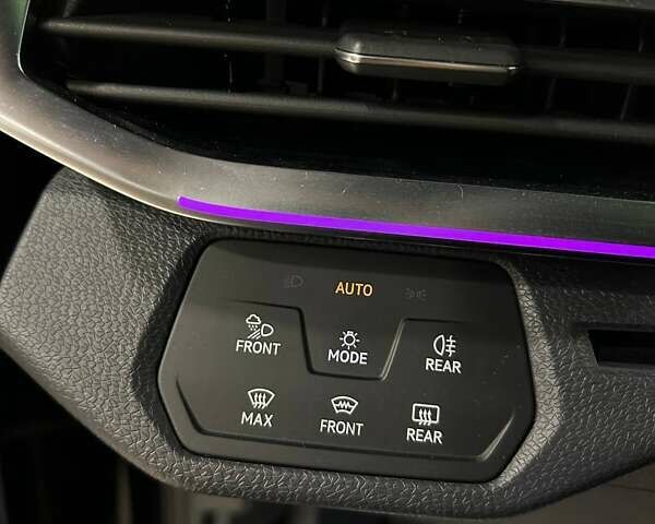 Синій Фольксваген ID.4 Crozz, об'ємом двигуна 0 л та пробігом 17 тис. км за 26500 $, фото 19 на Automoto.ua