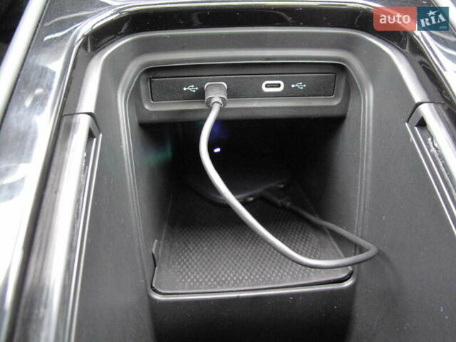 Синій Фольксваген ID.4 Crozz, об'ємом двигуна 0 л та пробігом 37 тис. км за 25000 $, фото 96 на Automoto.ua