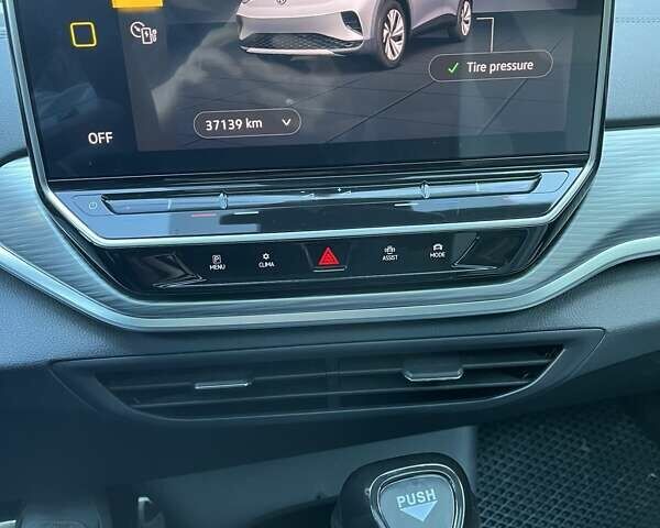 Синий Фольксваген ID.4 Crozz, объемом двигателя 0 л и пробегом 37 тыс. км за 24500 $, фото 6 на Automoto.ua