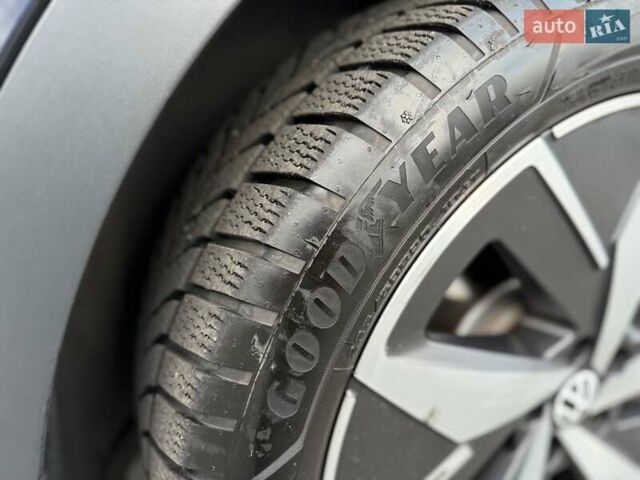 Синій Фольксваген ID.4 Crozz, об'ємом двигуна 0 л та пробігом 39 тис. км за 26500 $, фото 32 на Automoto.ua