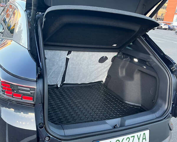 Синий Фольксваген ID.4 Crozz, объемом двигателя 0 л и пробегом 1 тыс. км за 31500 $, фото 27 на Automoto.ua