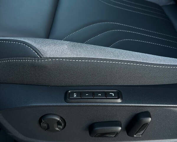 Синий Фольксваген ID.4 Crozz, объемом двигателя 0 л и пробегом 1 тыс. км за 31500 $, фото 17 на Automoto.ua