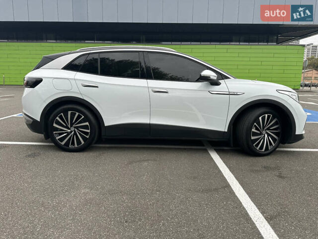 Белый Фольксваген ID.4 X, объемом двигателя 0 л и пробегом 23 тыс. км за 23300 $, фото 3 на Automoto.ua