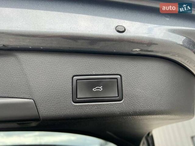 Серый Фольксваген ID.4 X, объемом двигателя 0 л и пробегом 60 тыс. км за 22990 $, фото 41 на Automoto.ua