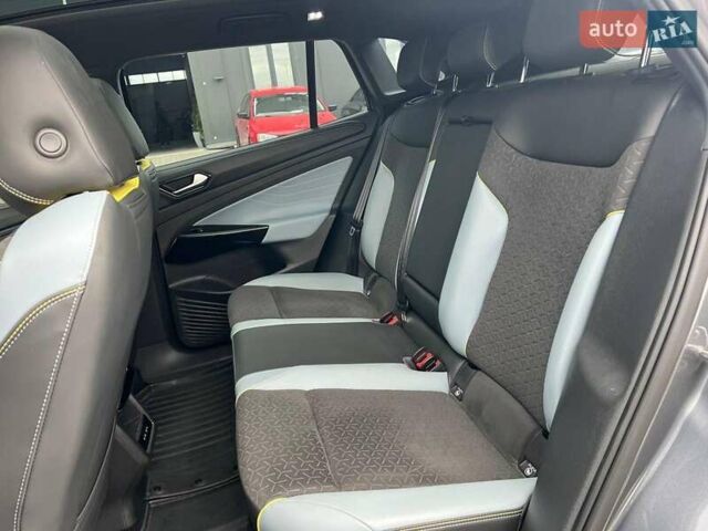 Серый Фольксваген ID.4 X, объемом двигателя 0 л и пробегом 60 тыс. км за 22990 $, фото 37 на Automoto.ua