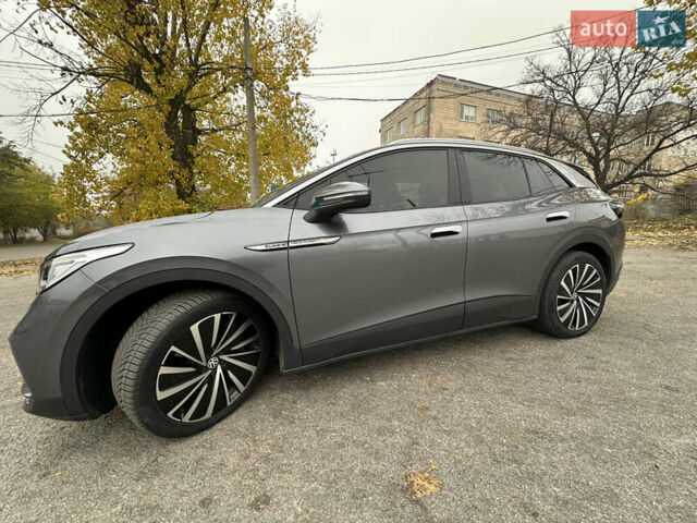 Серый Фольксваген ID.4 X, объемом двигателя 0 л и пробегом 77 тыс. км за 21800 $, фото 2 на Automoto.ua