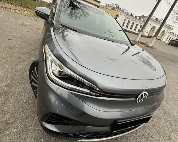 Серый Фольксваген ID.4 X, объемом двигателя 0 л и пробегом 77 тыс. км за 21800 $, фото 4 на Automoto.ua