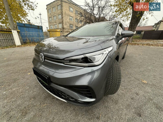 Серый Фольксваген ID.4 X, объемом двигателя 0 л и пробегом 77 тыс. км за 21800 $, фото 1 на Automoto.ua