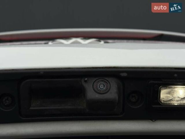 Белый Фольксваген ID.5, объемом двигателя 0 л и пробегом 98 тыс. км за 20300 $, фото 15 на Automoto.ua