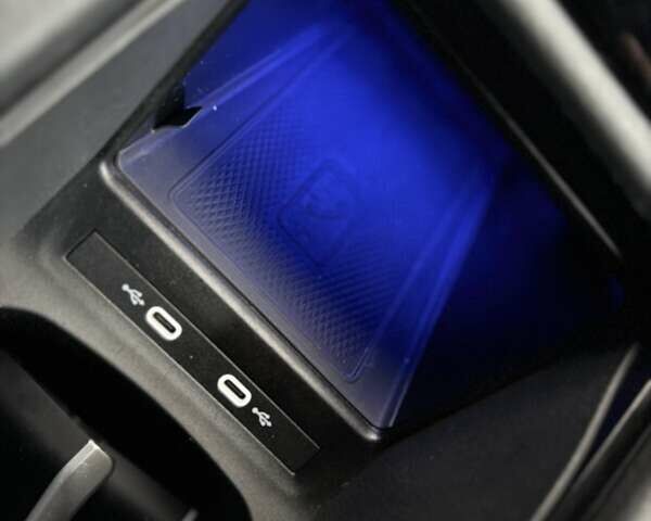 Белый Фольксваген ID.5, объемом двигателя 0 л и пробегом 98 тыс. км за 20300 $, фото 32 на Automoto.ua