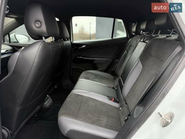 Белый Фольксваген ID.5, объемом двигателя 0 л и пробегом 98 тыс. км за 20300 $, фото 43 на Automoto.ua