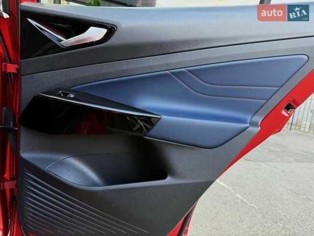 Красный Фольксваген ID.5, объемом двигателя 0 л и пробегом 20 тыс. км за 31500 $, фото 31 на Automoto.ua