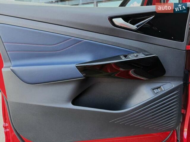 Красный Фольксваген ID.5, объемом двигателя 0 л и пробегом 20 тыс. км за 31500 $, фото 27 на Automoto.ua