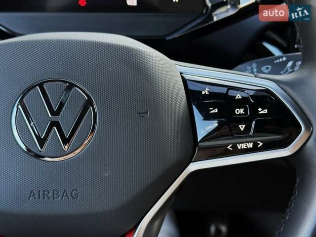 Красный Фольксваген ID.5, объемом двигателя 0 л и пробегом 20 тыс. км за 31500 $, фото 43 на Automoto.ua