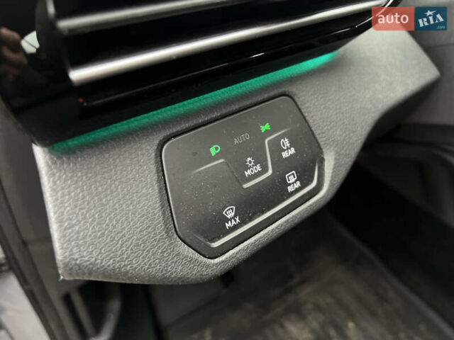 Серый Фольксваген ID.5, объемом двигателя 0 л и пробегом 93 тыс. км за 24499 $, фото 14 на Automoto.ua