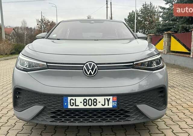 Серый Фольксваген ID.5, объемом двигателя 0 л и пробегом 137 тыс. км за 23800 $, фото 1 на Automoto.ua