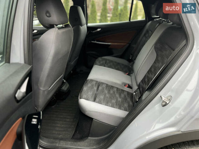 Серый Фольксваген ID.5, объемом двигателя 0 л и пробегом 93 тыс. км за 24499 $, фото 37 на Automoto.ua