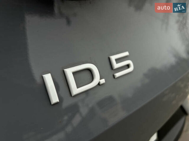 Серый Фольксваген ID.5, объемом двигателя 0 л и пробегом 93 тыс. км за 24499 $, фото 24 на Automoto.ua