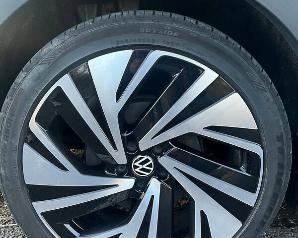 Синий Фольксваген ID.5, объемом двигателя 0 л и пробегом 148 тыс. км за 28000 $, фото 2 на Automoto.ua