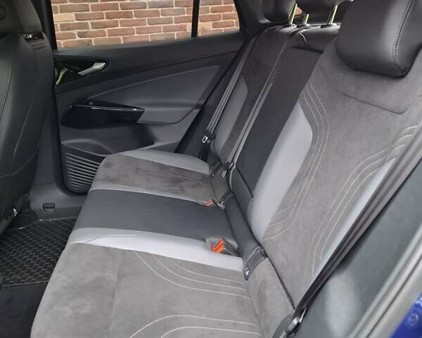 Синий Фольксваген ID.5, объемом двигателя 0 л и пробегом 5 тыс. км за 29000 $, фото 97 на Automoto.ua