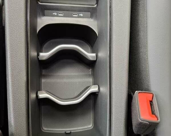 Синий Фольксваген ID.5, объемом двигателя 0 л и пробегом 5 тыс. км за 29000 $, фото 82 на Automoto.ua