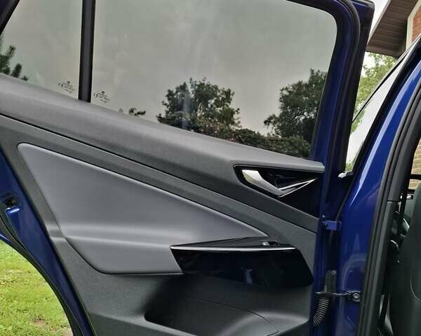 Синий Фольксваген ID.5, объемом двигателя 0 л и пробегом 5 тыс. км за 29500 $, фото 98 на Automoto.ua