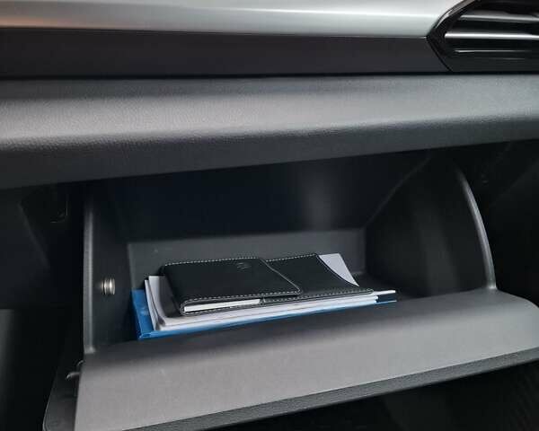 Синий Фольксваген ID.5, объемом двигателя 0 л и пробегом 5 тыс. км за 29500 $, фото 74 на Automoto.ua