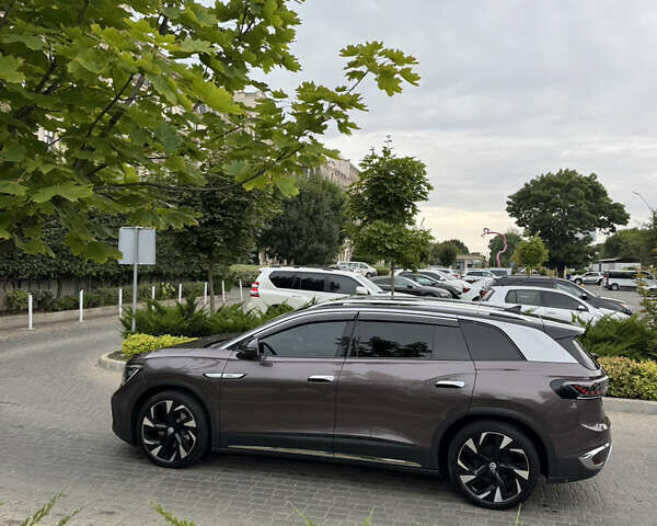 Коричневый Фольксваген ID.6, объемом двигателя 0 л и пробегом 25 тыс. км за 28800 $, фото 11 на Automoto.ua