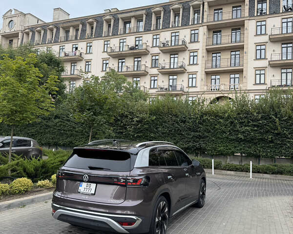 Коричневый Фольксваген ID.6, объемом двигателя 0 л и пробегом 25 тыс. км за 28800 $, фото 7 на Automoto.ua