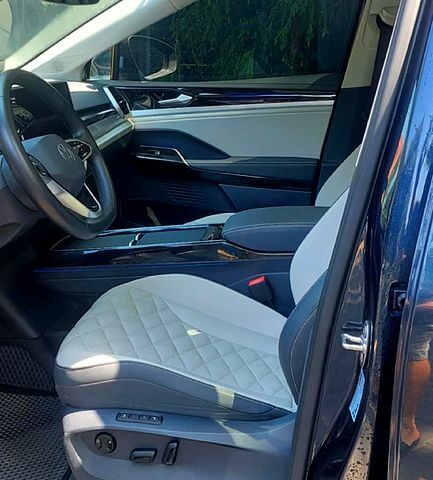 Синий Фольксваген ID.6, объемом двигателя 0 л и пробегом 28 тыс. км за 26600 $, фото 5 на Automoto.ua