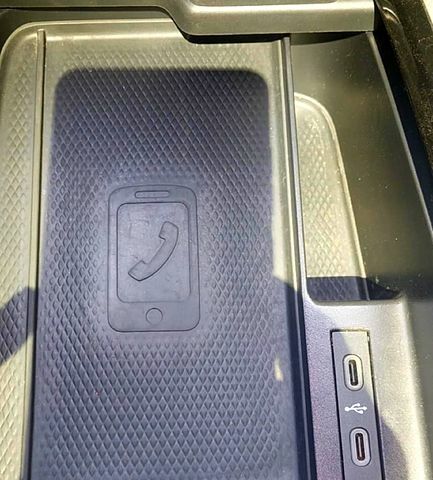 Синий Фольксваген ID.6, объемом двигателя 0 л и пробегом 28 тыс. км за 26600 $, фото 6 на Automoto.ua