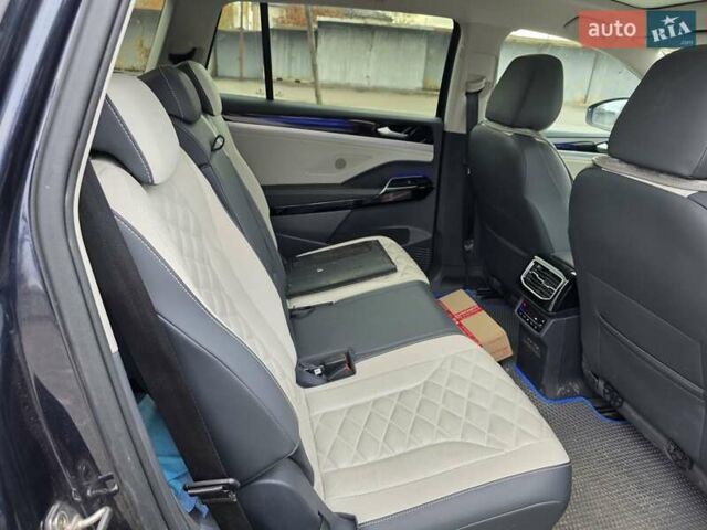 Синій Фольксваген ID.6, об'ємом двигуна 0 л та пробігом 51 тис. км за 27000 $, фото 2 на Automoto.ua