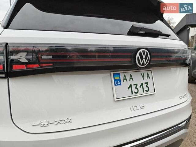 Білий Фольксваген ID.6 Crozz, об'ємом двигуна 0 л та пробігом 68 тис. км за 25600 $, фото 14 на Automoto.ua