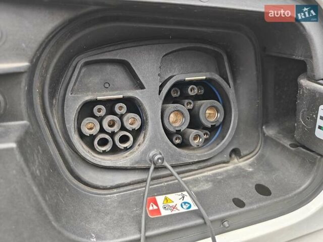 Білий Фольксваген ID.6 Crozz, об'ємом двигуна 0 л та пробігом 68 тис. км за 25600 $, фото 16 на Automoto.ua