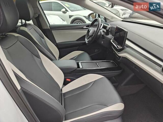 Білий Фольксваген ID.6 Crozz, об'ємом двигуна 0 л та пробігом 68 тис. км за 25600 $, фото 46 на Automoto.ua